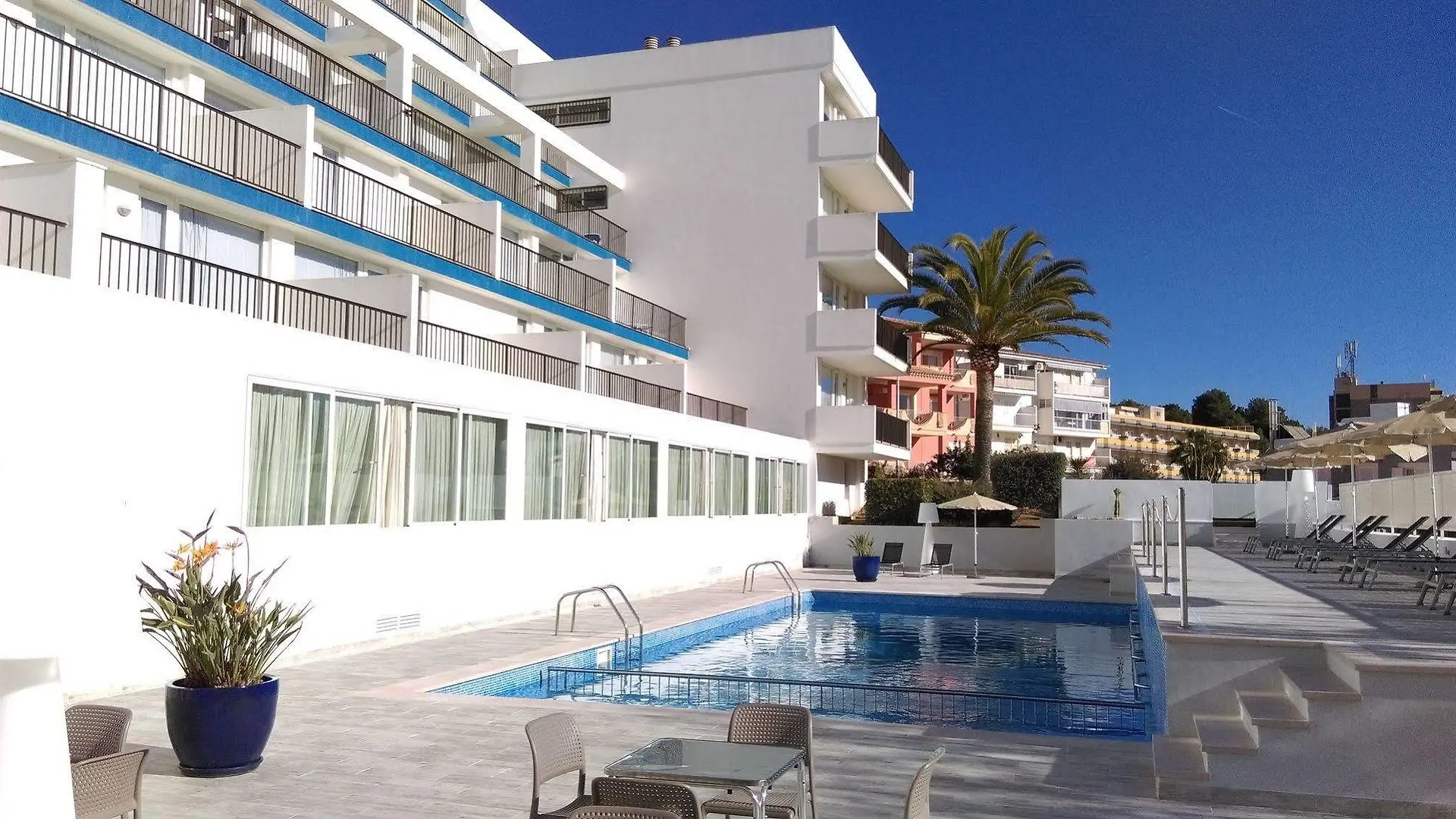 ***  Aparthotel Novo Mar Peguera Spagna