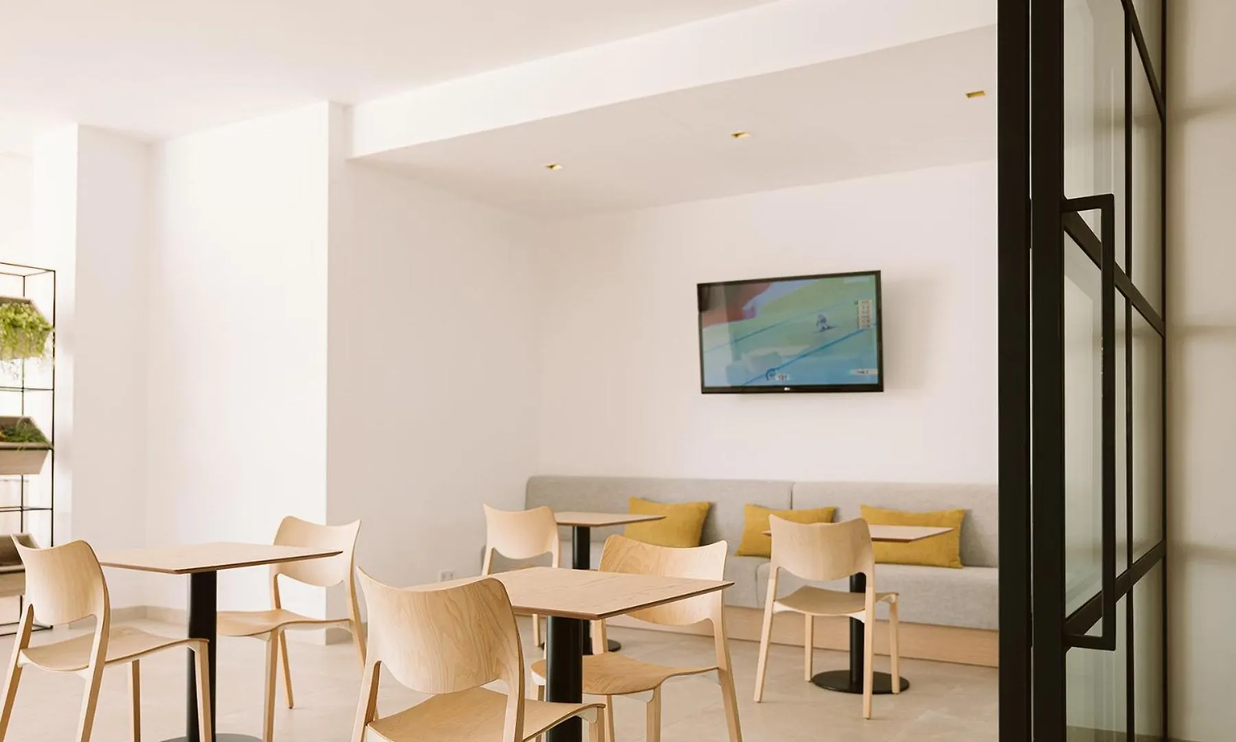***  Aparthotel Novo Mar Peguera Spagna
